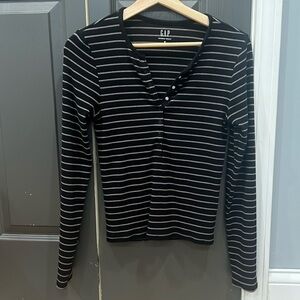 Women’s Gap Henley